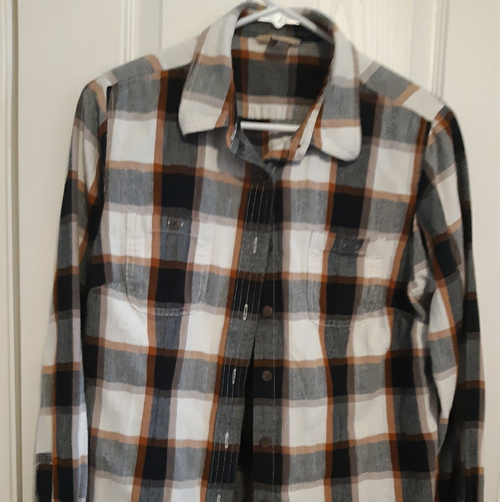 Womens Duluth Trading Company flannel.